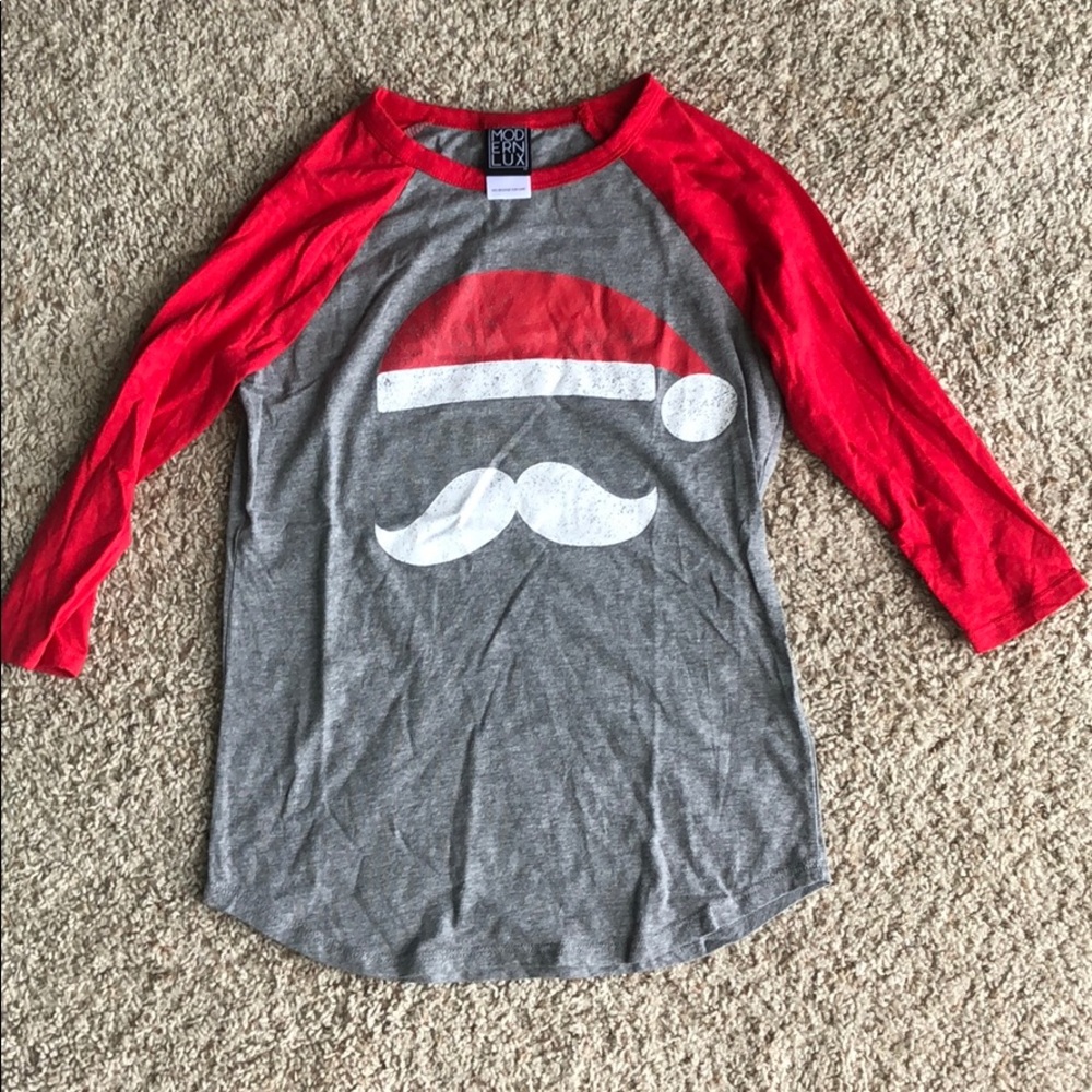 Santa 3/4 sleeve. T-shirt.